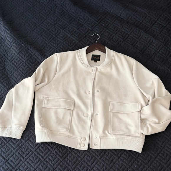 Truth By Republic Jackets & Blazers - Women's Cream Bomber Jacket
Feels like suede.